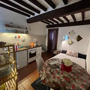Appartamento Little Nest In Oltretorrente, Parma